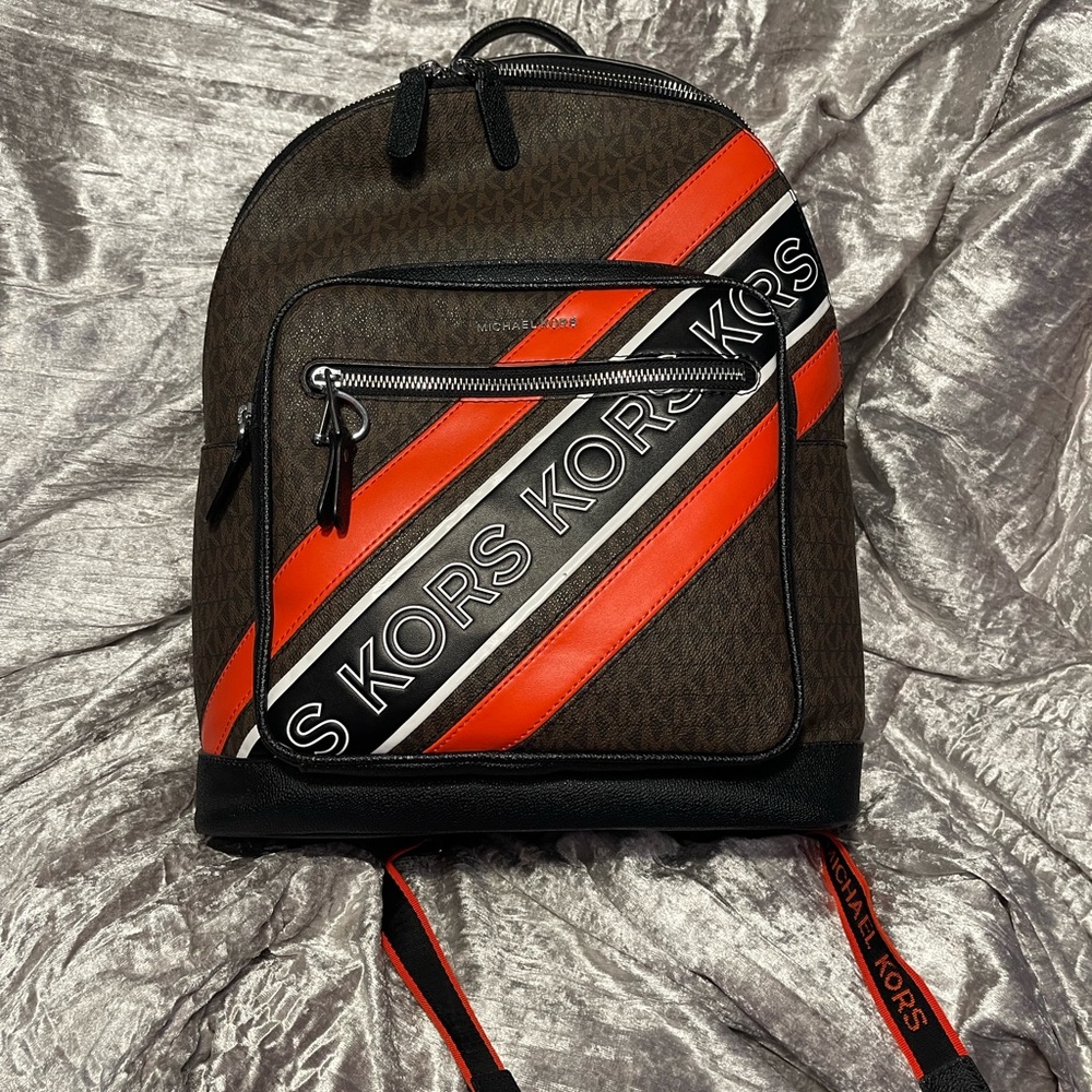 EUC Michael Kors like new backpack